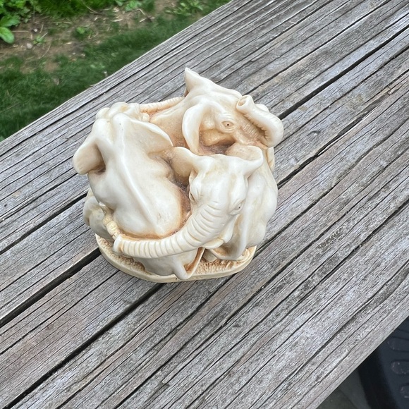 1995 Harmony Kingdom Ed’s Safari Elephant Trinket Box Wild Ones Preowned Resin - Picture 14 of 16